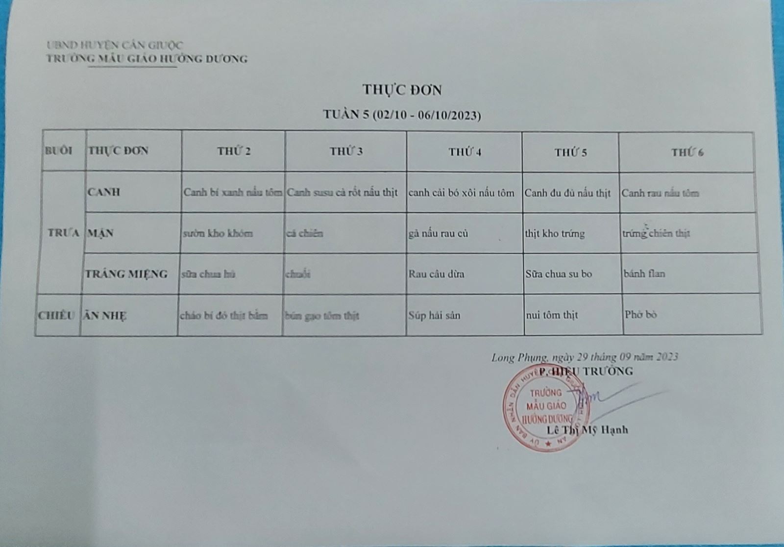 Thực đơn tuần 02/10-06/10/2023